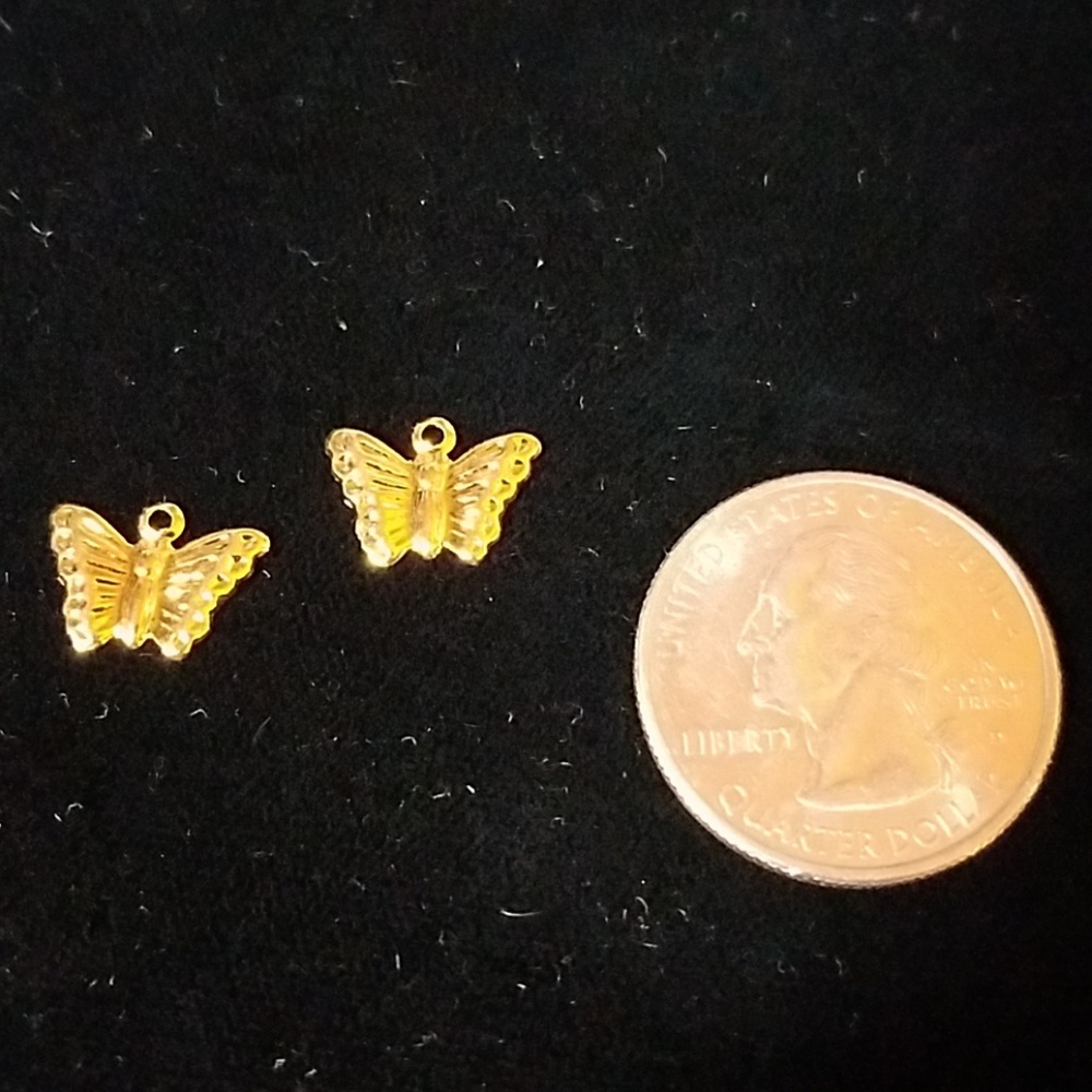 24k Gold Plated Charm - 1 charm Butterfly